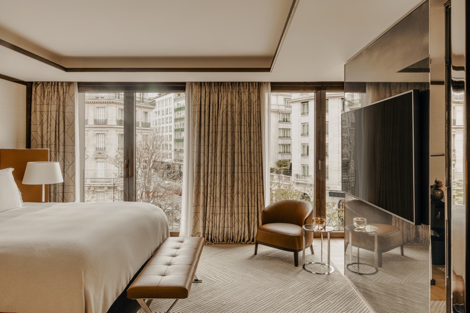 Deluxe Suites in Paris | Bvlgari Hotel Paris | Bvlgari Hotels & Resorts