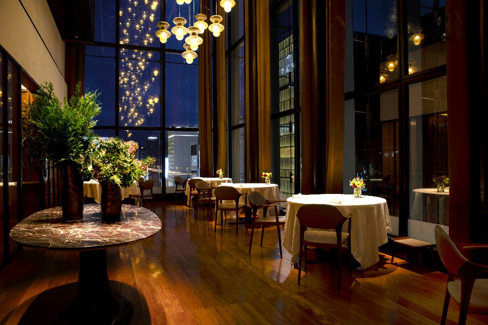 5 star Ginza Tower Restaurant Italian cuisine in Tokyo Bvlgari Tokyo Osaka Restaurants