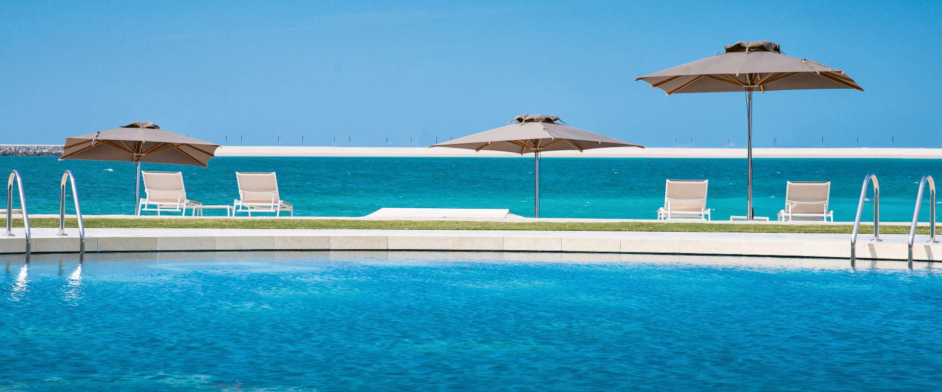 Bulgari Resort Dubai Beach Club