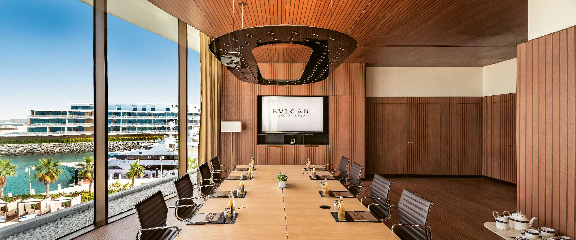 Bvlgari Resort Dubai - Boardroom Yacht Club