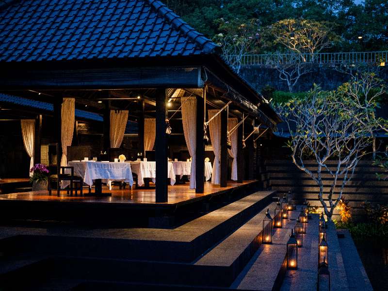 Bvlgari Resort Bali - Enrico Serafino Wine Diner