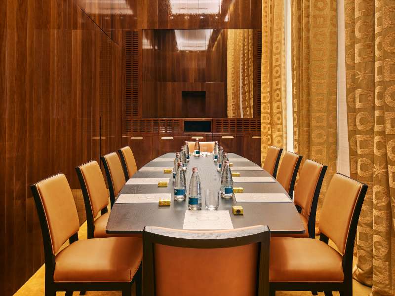 Bulgari Hotel Roma Boardroom