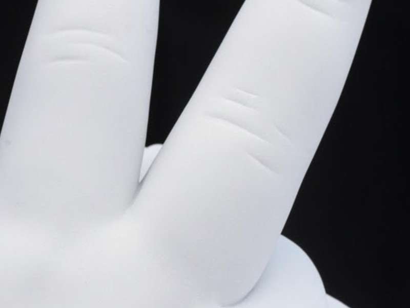 Jan Fabre, The Peacemaker (of Art), Detail, 2024, White Carrara Marble, 175 &times; 102 &times; 72 cm | &copy; Jan Fabre