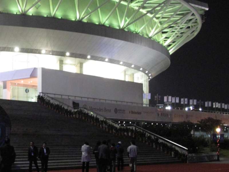 Qizhong Forest Sports City Arena, Shanghai | Photo: Curt Smith from Bellevue, WA, USA via Wikimedia Creative Commons