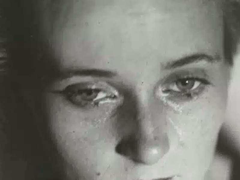 Germaine Krull &Eacute;tude pour La Folle d&rsquo;Itteville, 1931, Estate Germaine Krull, Museum Folkwang, Essen | Photo: &copy; Centre Pompidou, MNAMCCI, Dist. RMN-Grand Palais / Guy Carrard