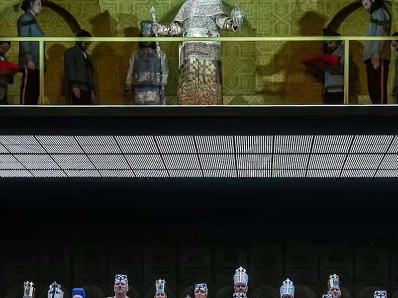 Boris Godunov | Courtesy &copy; The Royal Opera House, London | Photo: Clive Barda