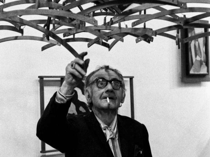 Man Ray at the opening of the exhibition I Have Never Painted a Recent Tableau, Studio Marconi, Milan, 1969 | Photo: Enrico Cattaneo