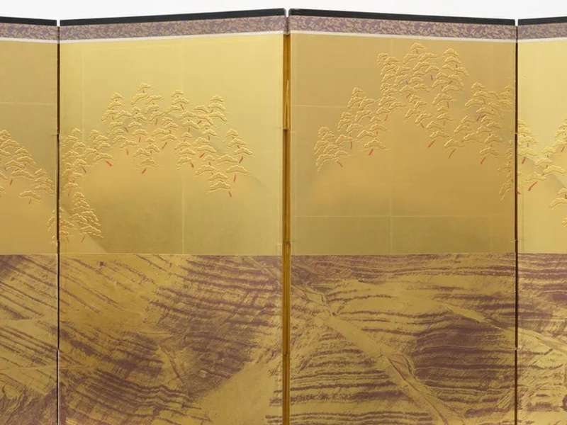 Hu Weiyi, Double Screen No. 7, 2026, Mixed media on Japanese gold paper, mounted on an antique folding screen, Circa 1920s, 60 &times; 128 cm | Courtesy HdM Gallery, Beijing