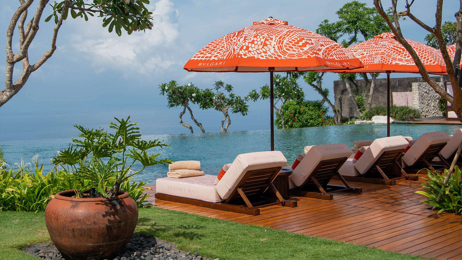 Bvlgari Resort Bali - Serpenti Pool