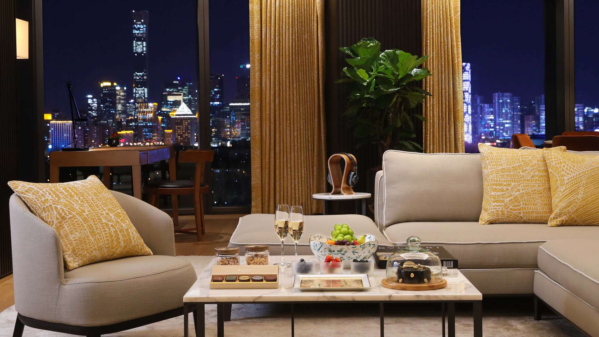 Bvlgari Hotel Beijing - The Serpenti Suite