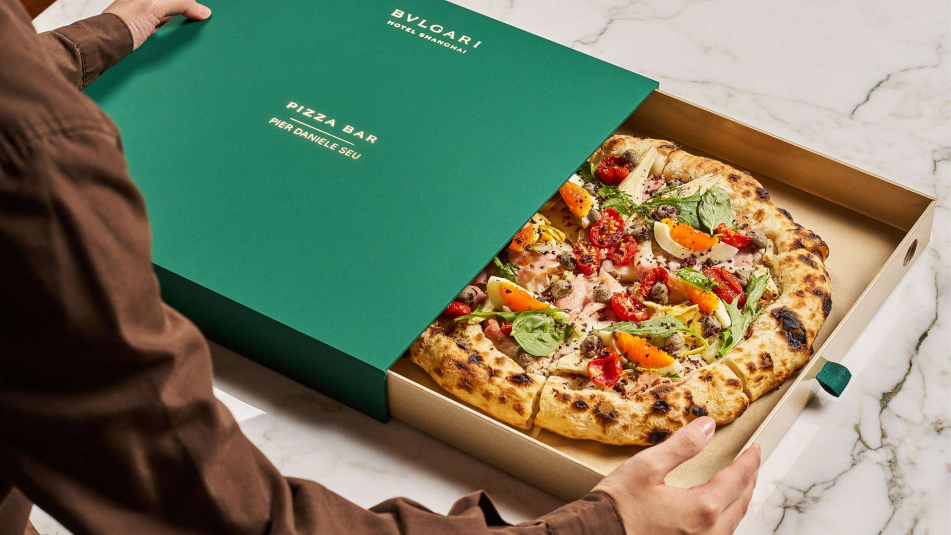 Bvlgari Hotel Shanghai - Pizza