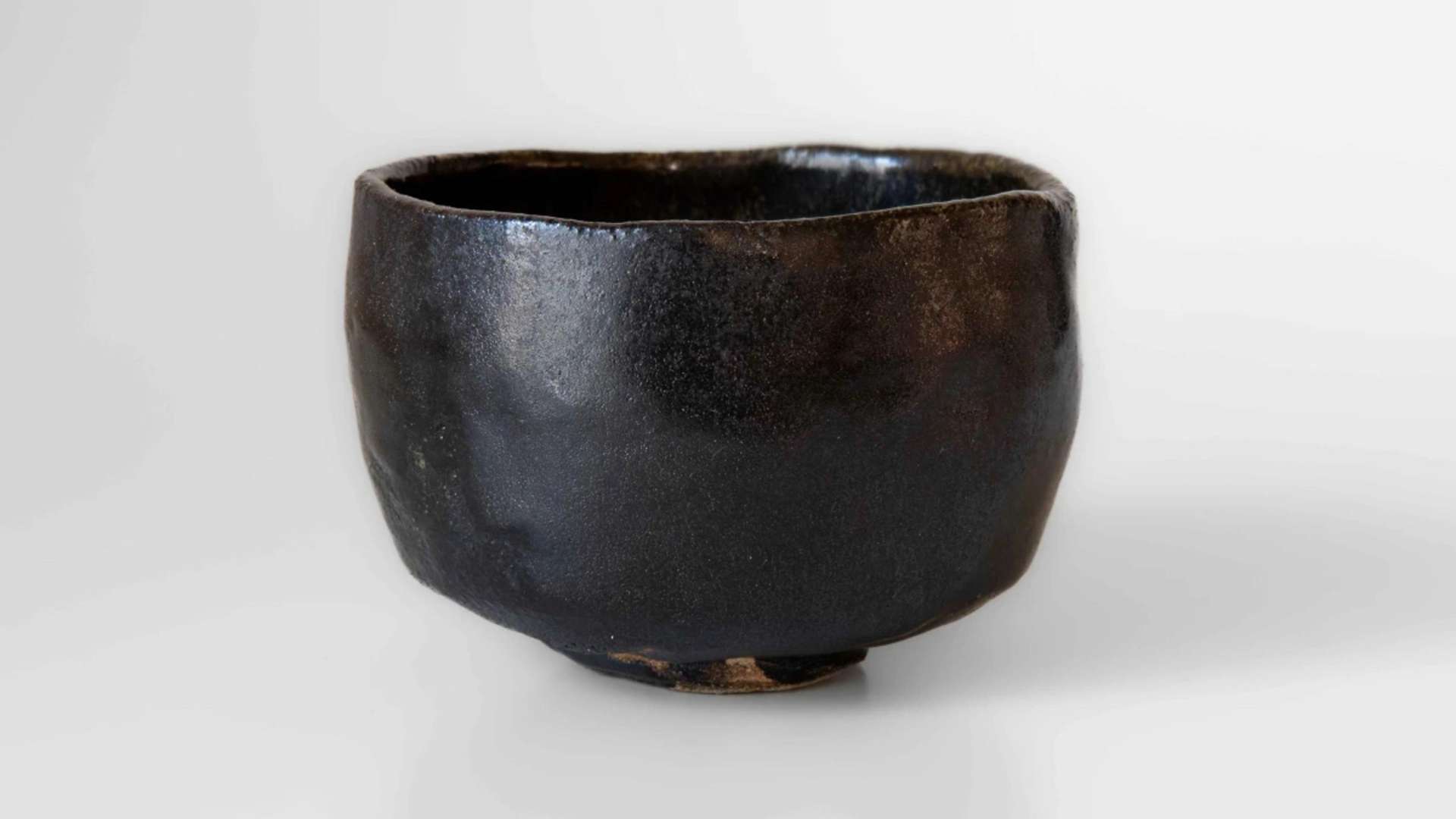 Alain Vernis. Black | Courtesy HdM Gallery