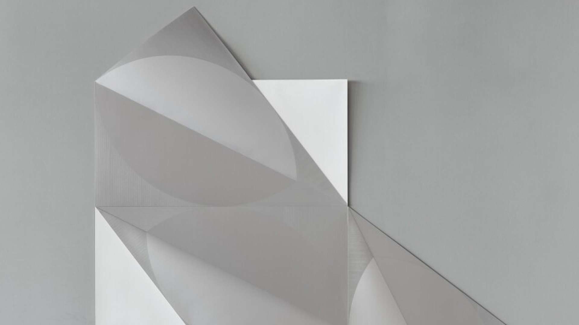 Liao Fei, Partially Obscured Circles 10, 2015, Paint marker on matte silver cardstock, 229.7 &times; 163.3 cm | Courtesy the artist and Vanguard Gallery | &copy; Liao Fei