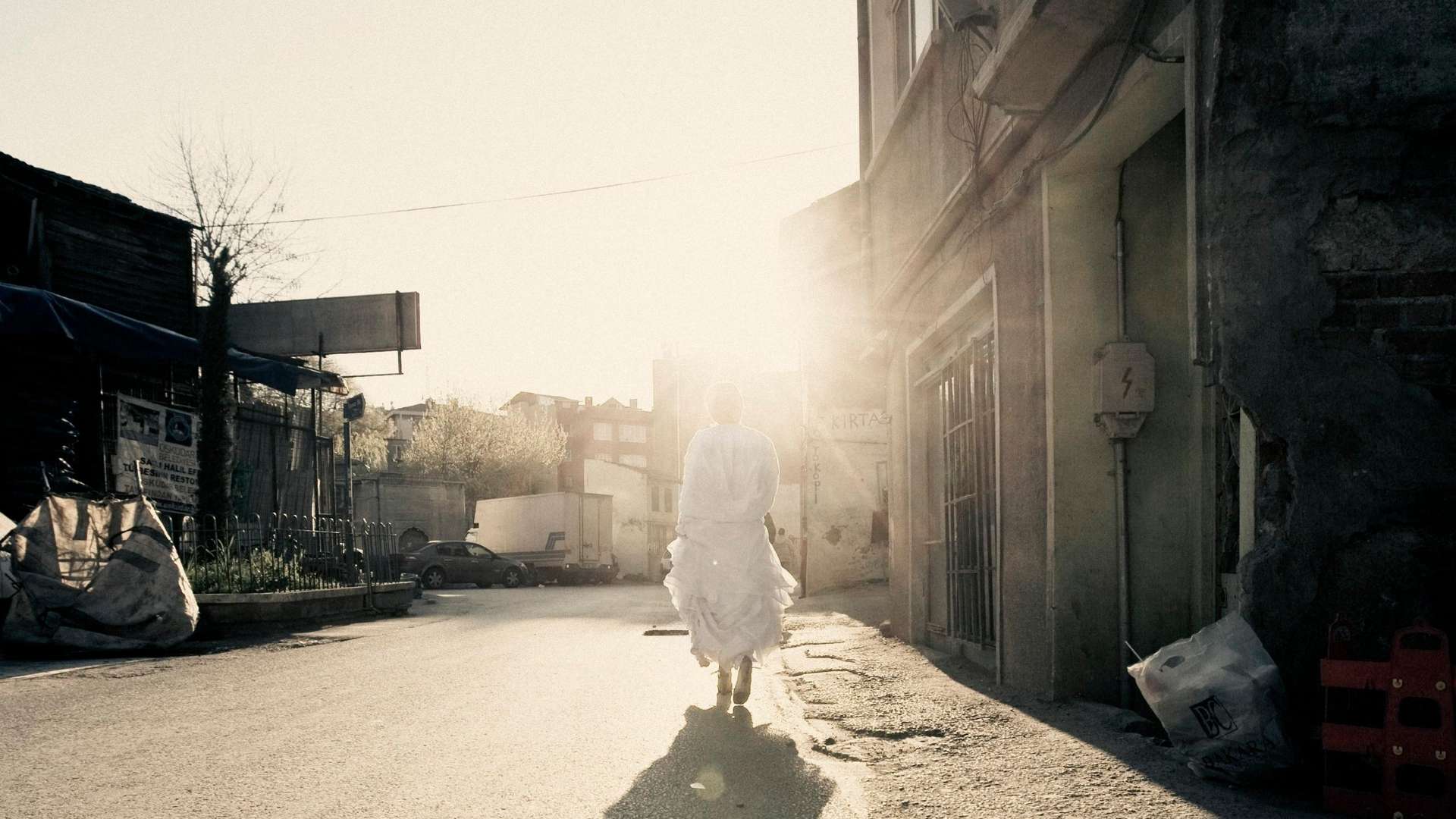 Sirio Magnabosco, Pippa Bacca in a street of Istanbul, 2008 | &copy; Sirio Magnabosco