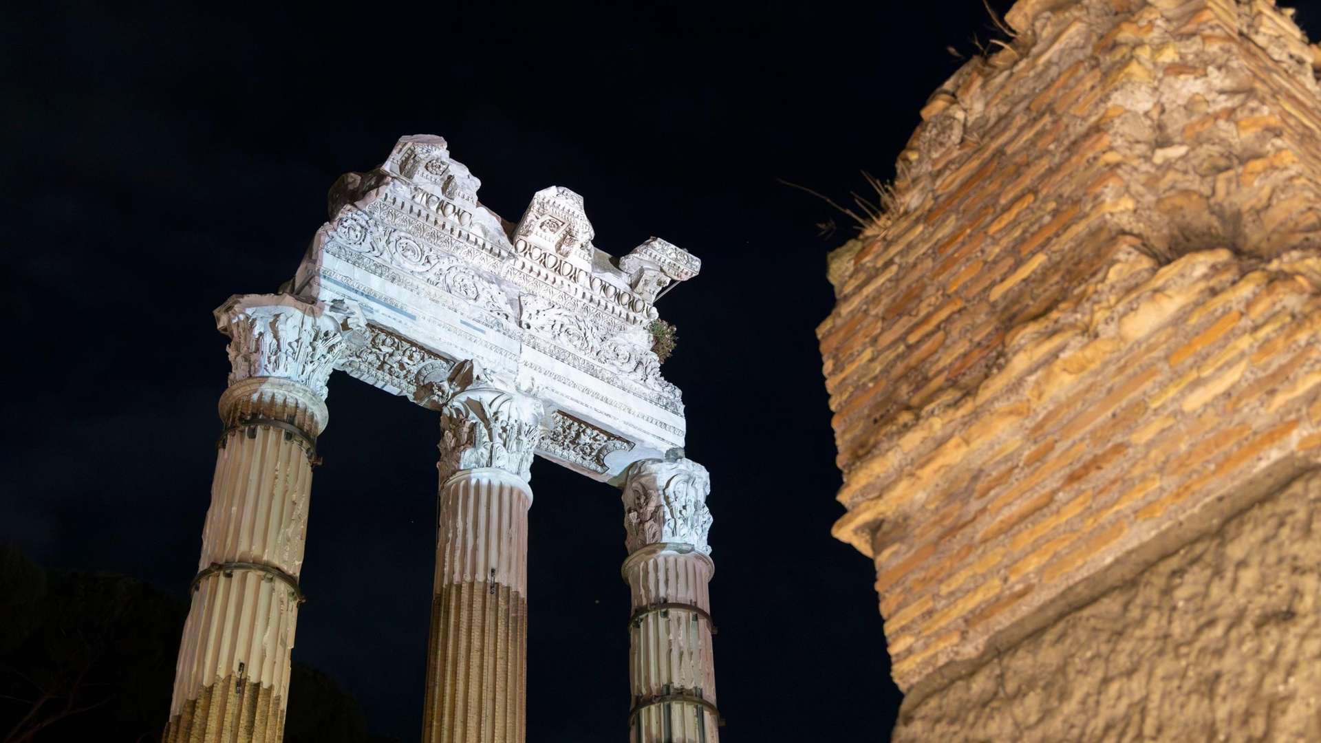 Evening strolls in the archaeological area of the Imperial Forums | Courtesy Sovrintendenza Capitolina ai Beni Culturali