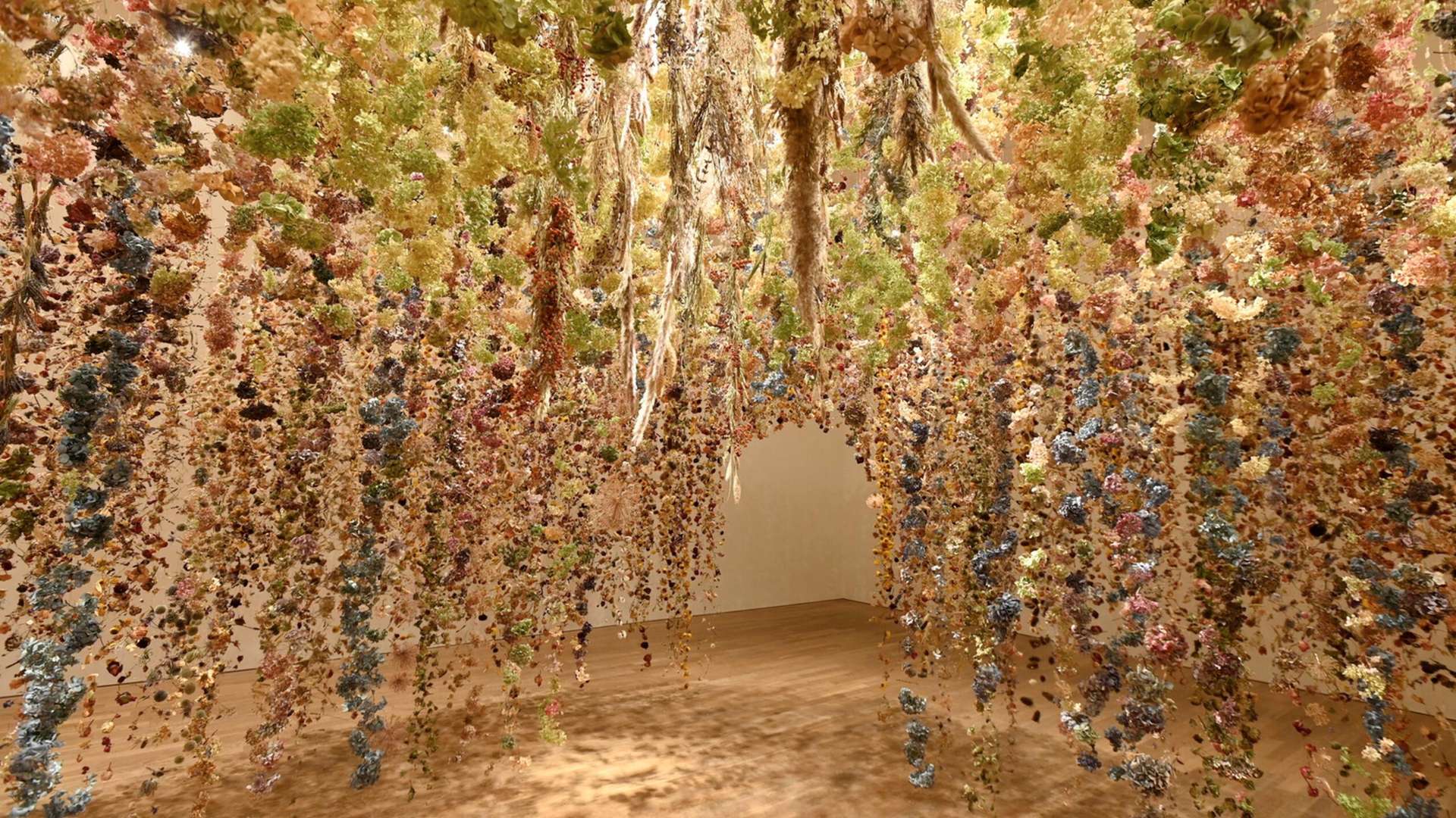 Flowers. Dal Rinascimento all&rsquo;intelligenza artificiale | Courtesy Chiostro del Bramante
