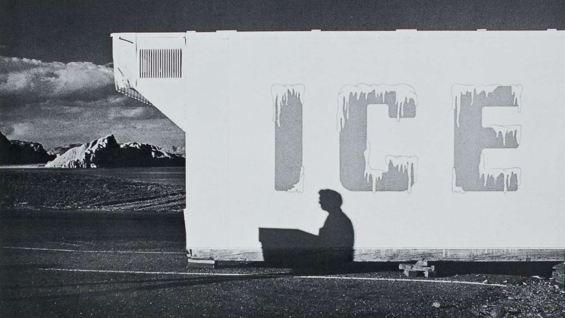 Ikko Narahara, Where Time Has Vanished, Utah, 1971/1973, Gelatin silver print, 26.6 &times; 34.3 cm | &copy; Narahara Ikko Archives
