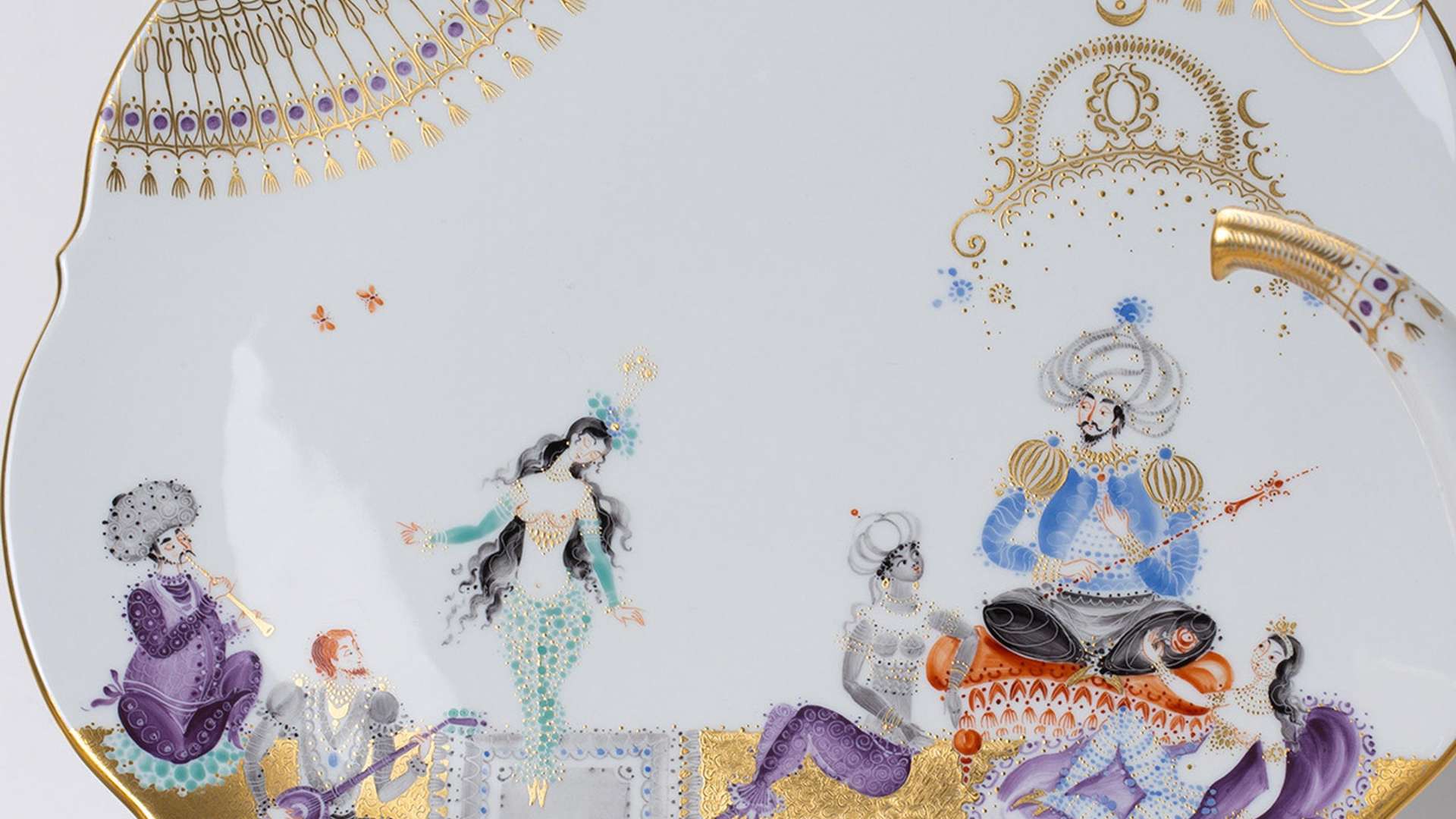 "Arabian Nights" coffee service Meissen, Circa 1967,&nbsp; Private collection | Decoration: Heinz Werner Vessel | Design: Ludwig Zepner