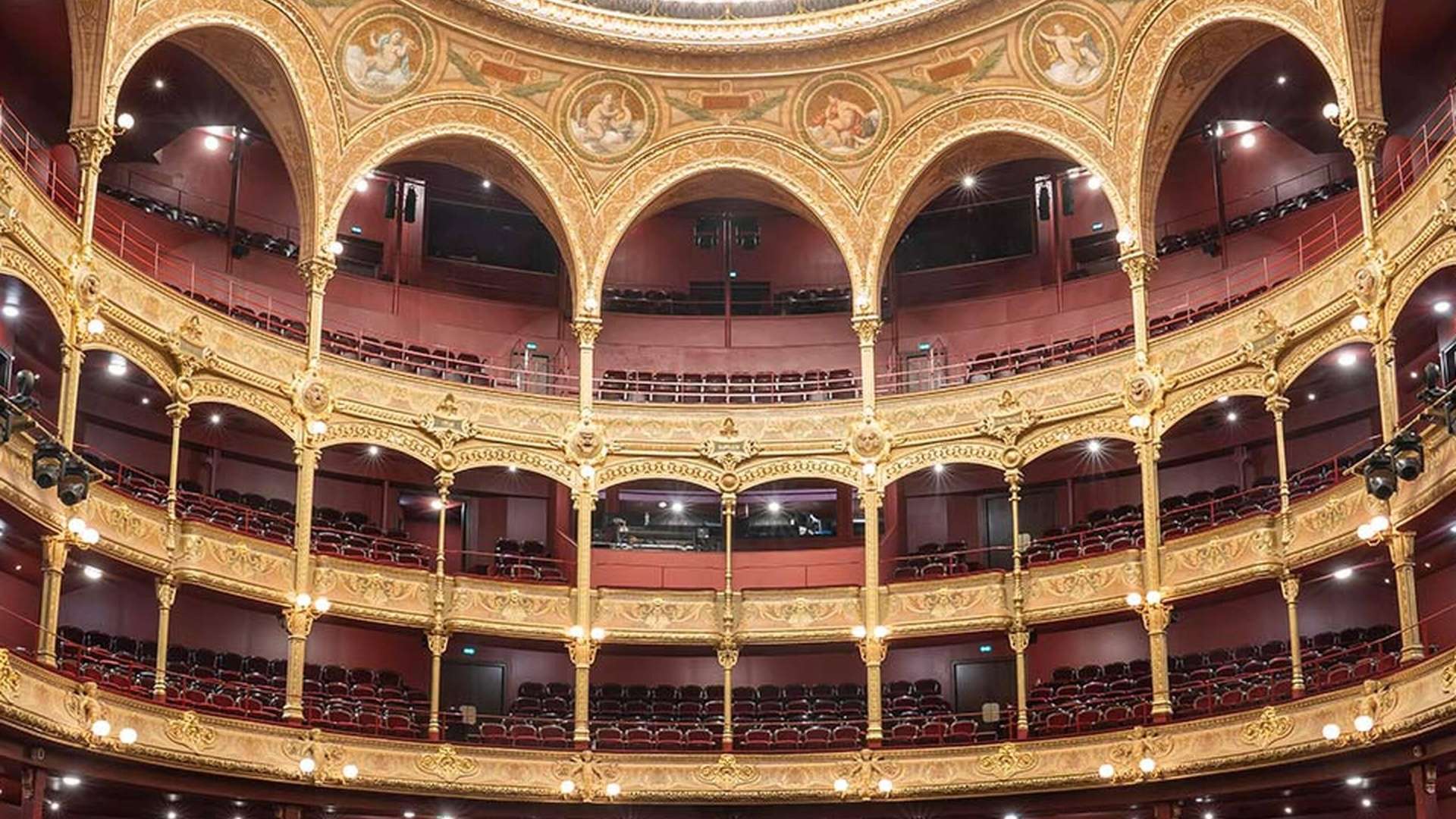 Grande Salle du Chatelet | Courtesy Th&eacute;&acirc;tre du Ch&acirc;telet Paris