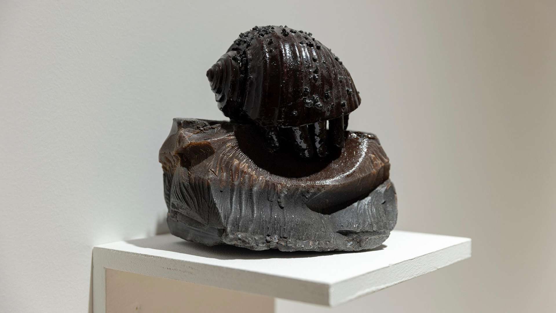 Li Li Ren,&nbsp;Earthly Delights V, 2024, Resin, lignite wax, volcanic sand, 16 &times; 20 &times; 16.5 cm | Courtesy Li Li Ren / Magician Space