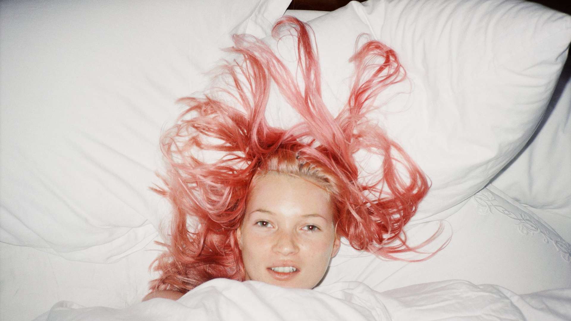 Juergen Teller, Young Pink Kate, London 1998 | &copy; Juergen Teller, All Rights Reserved