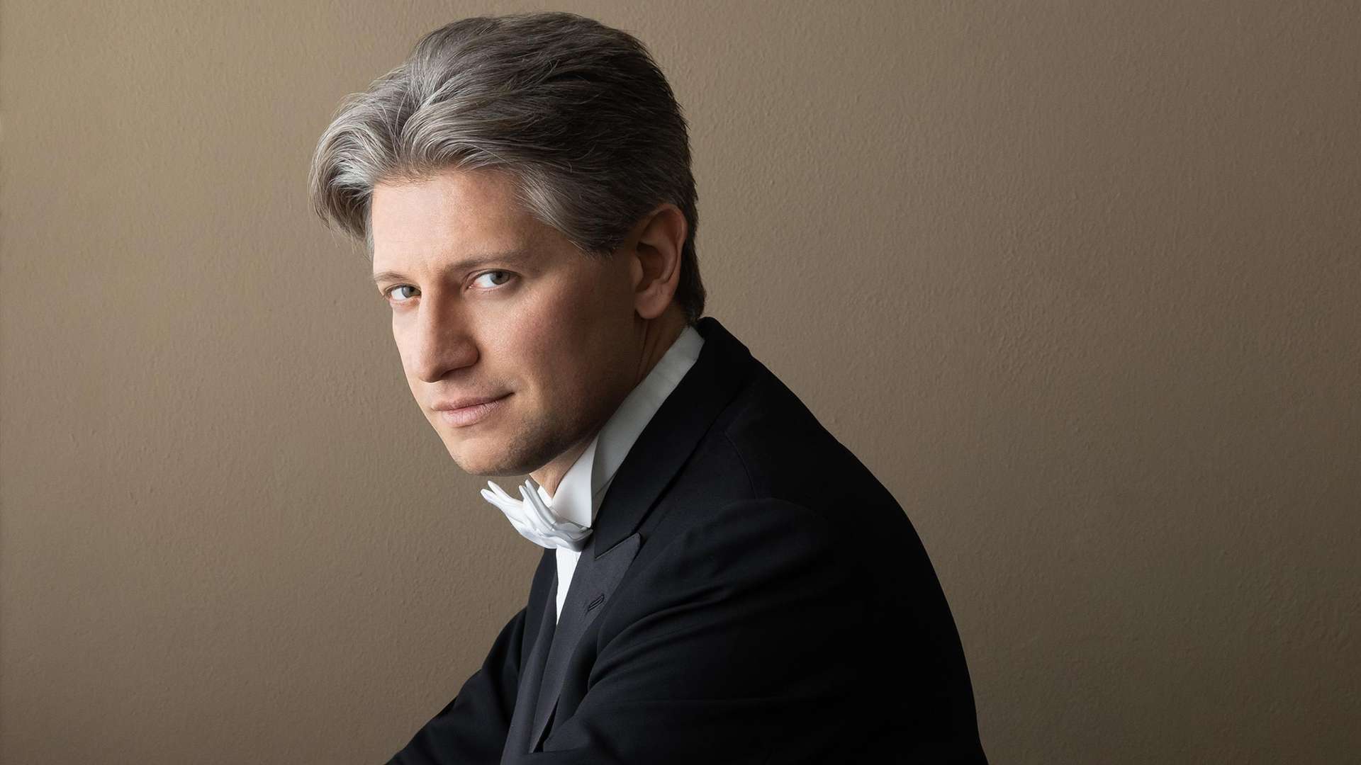 Portrait of Daniele Rustioni