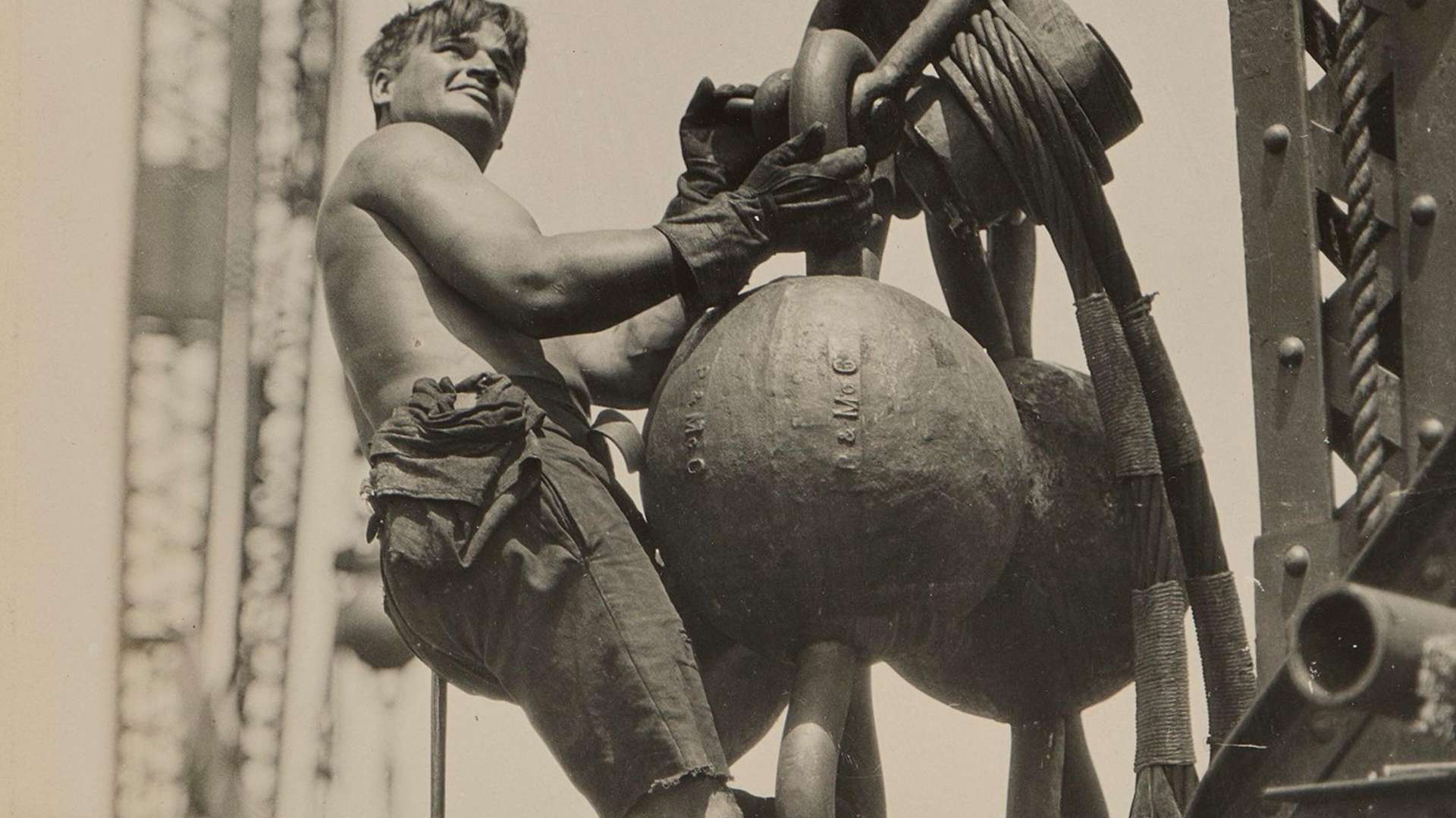 Lewis Hine, Riding the Ball High up on Empire State, 1930 circa | Courtesy &copy; The Savings Bank Foundation DNB Collection, Lillehammer Art Museum