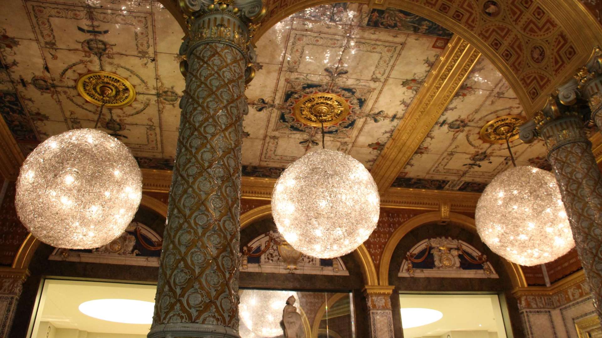 History’s First Museum Café is in Knightsbridge | Bvlgari Hotel London