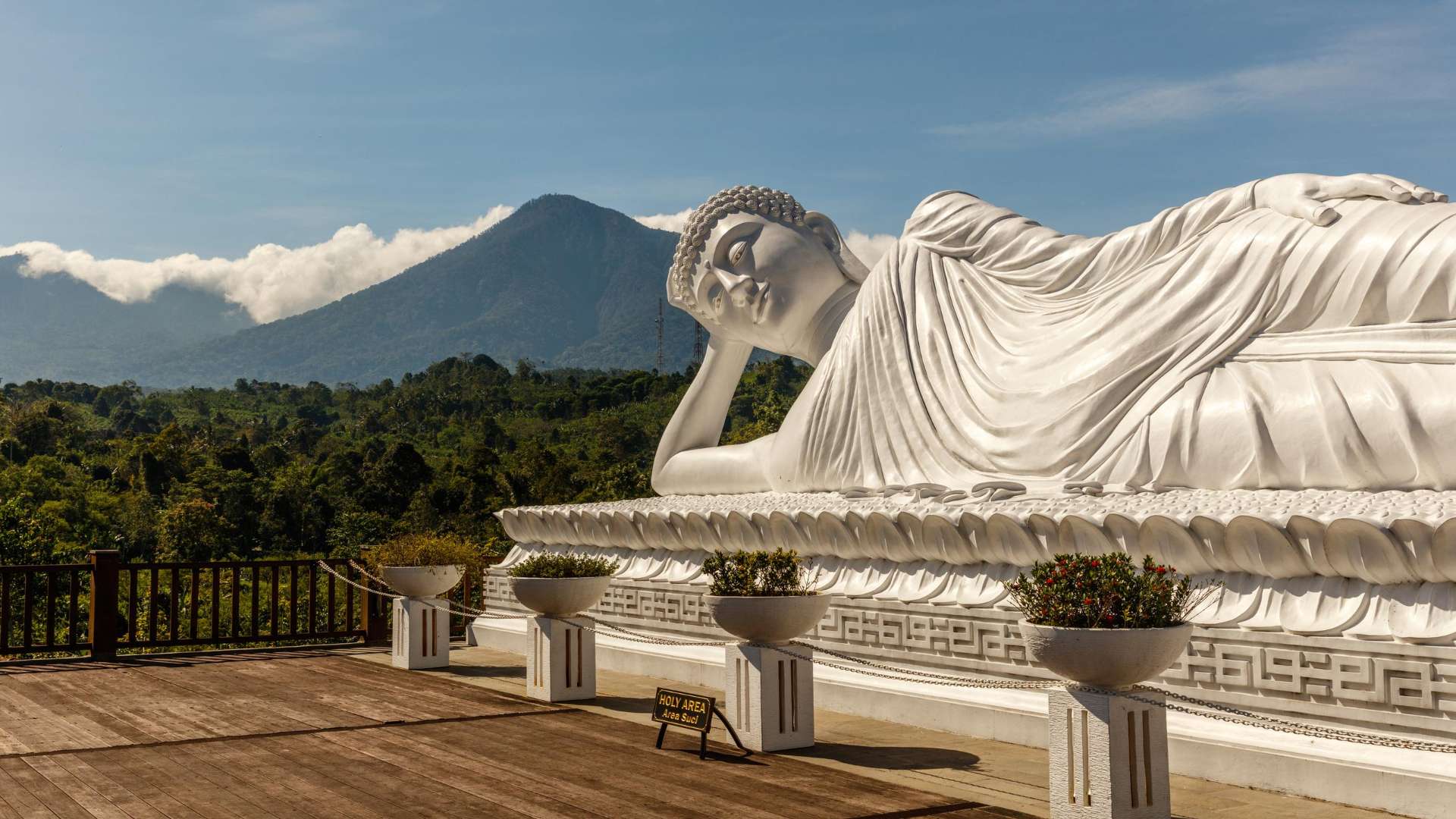 The Grand Sleeping Buddha of Vihara Dharma Giri | Bulgari Resort Bali