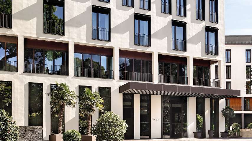 Bulgari Hotels Milano Facade