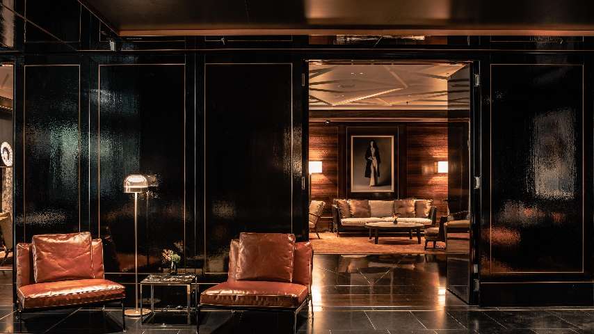 Lounge 4