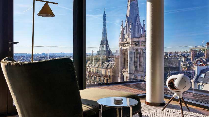 Bvlgari Hotel Paris - Earns Palace distinction